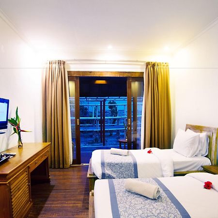 Royal Regantris Villa Karang กิลิไอร์ ภายนอก รูปภาพ