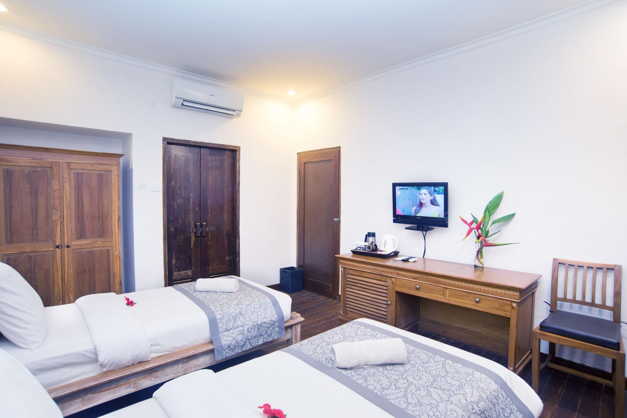 Royal Regantris Villa Karang กิลิไอร์ ภายนอก รูปภาพ