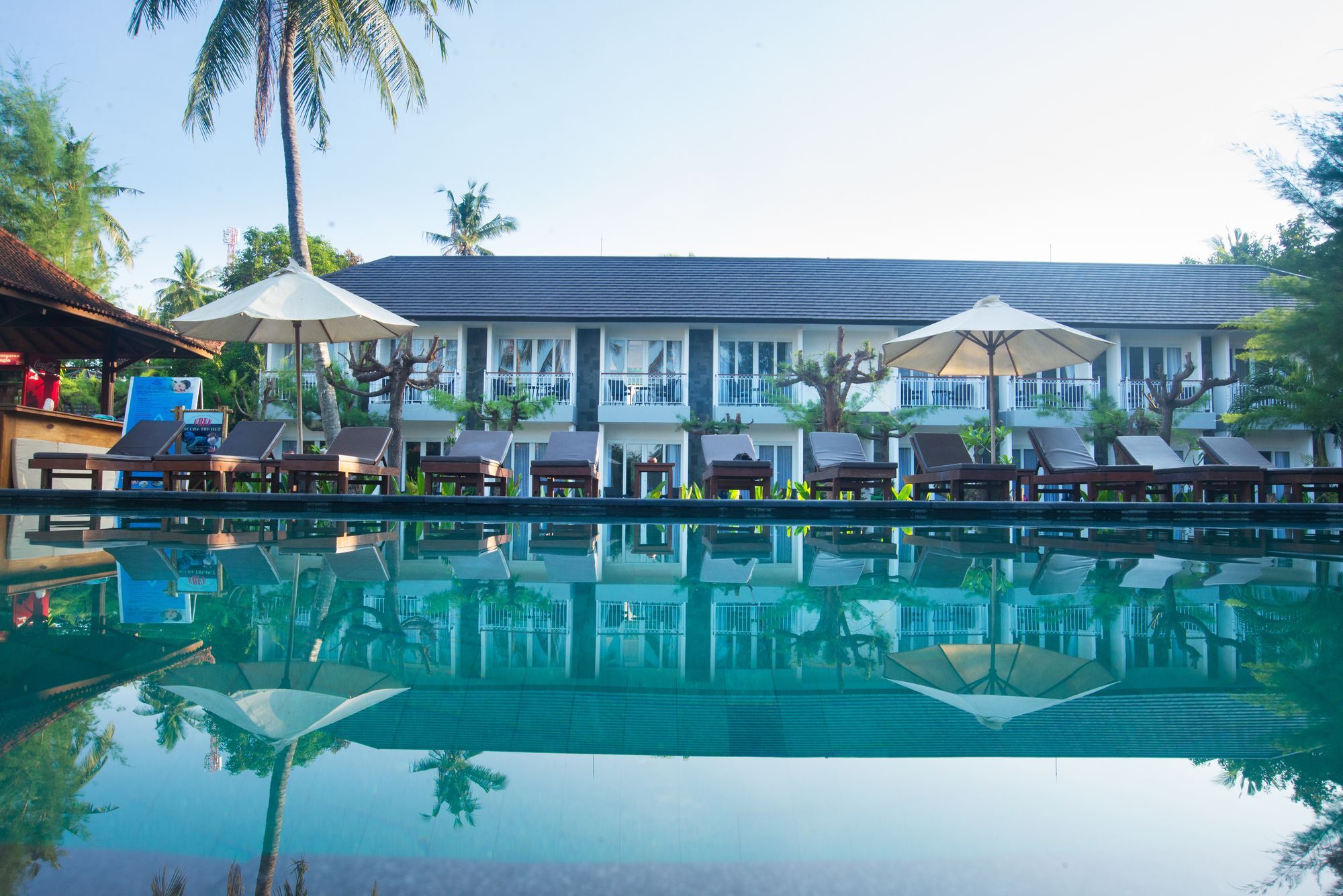 Royal Regantris Villa Karang กิลิไอร์ ภายนอก รูปภาพ