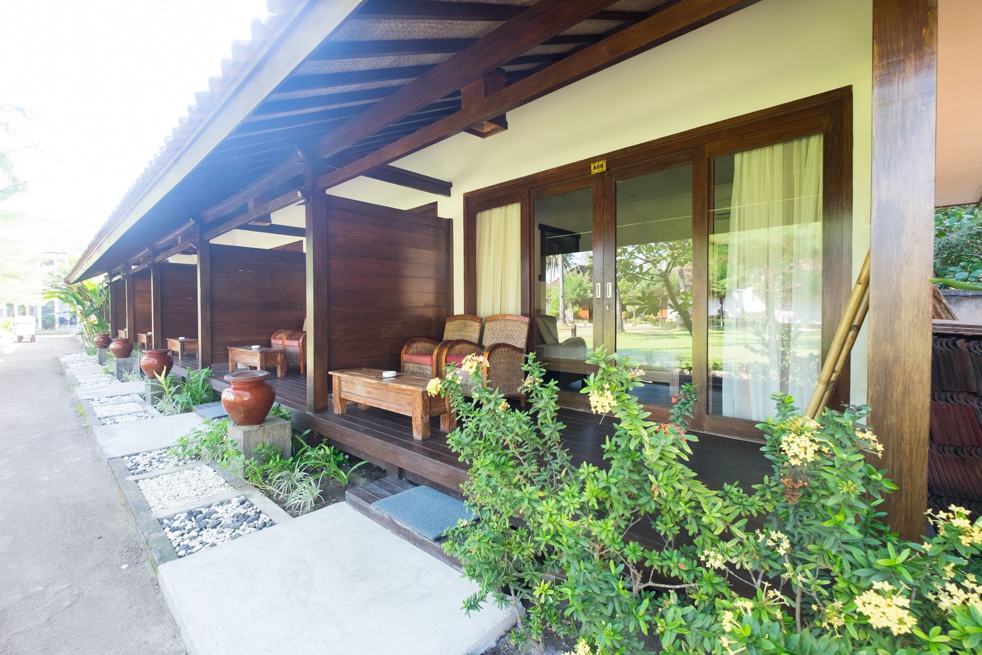 Royal Regantris Villa Karang กิลิไอร์ ภายนอก รูปภาพ