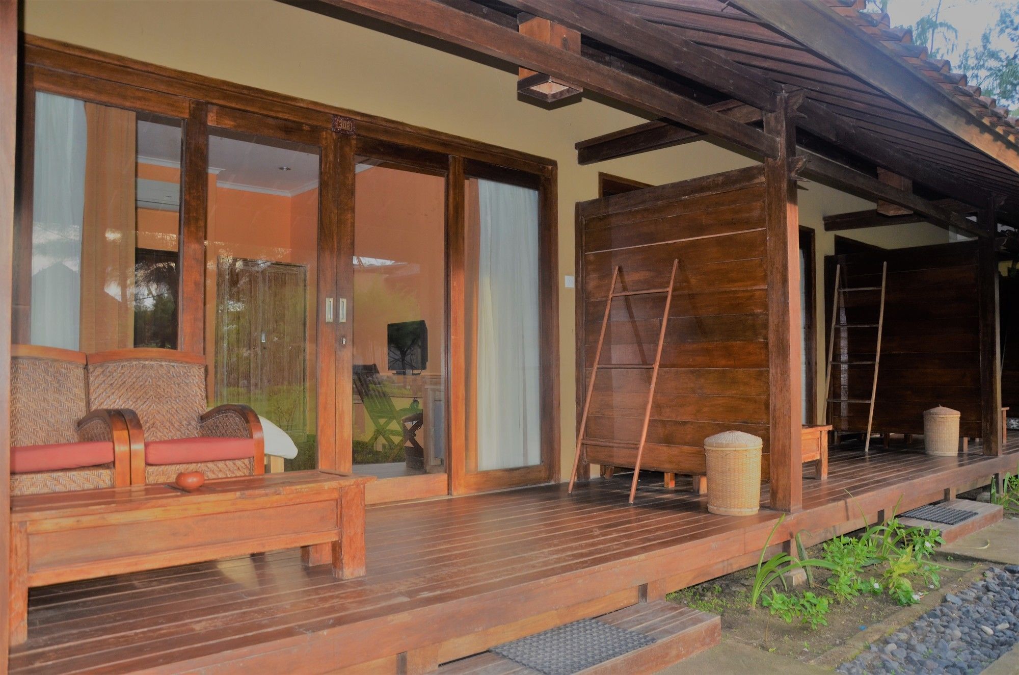 Royal Regantris Villa Karang กิลิไอร์ ภายนอก รูปภาพ