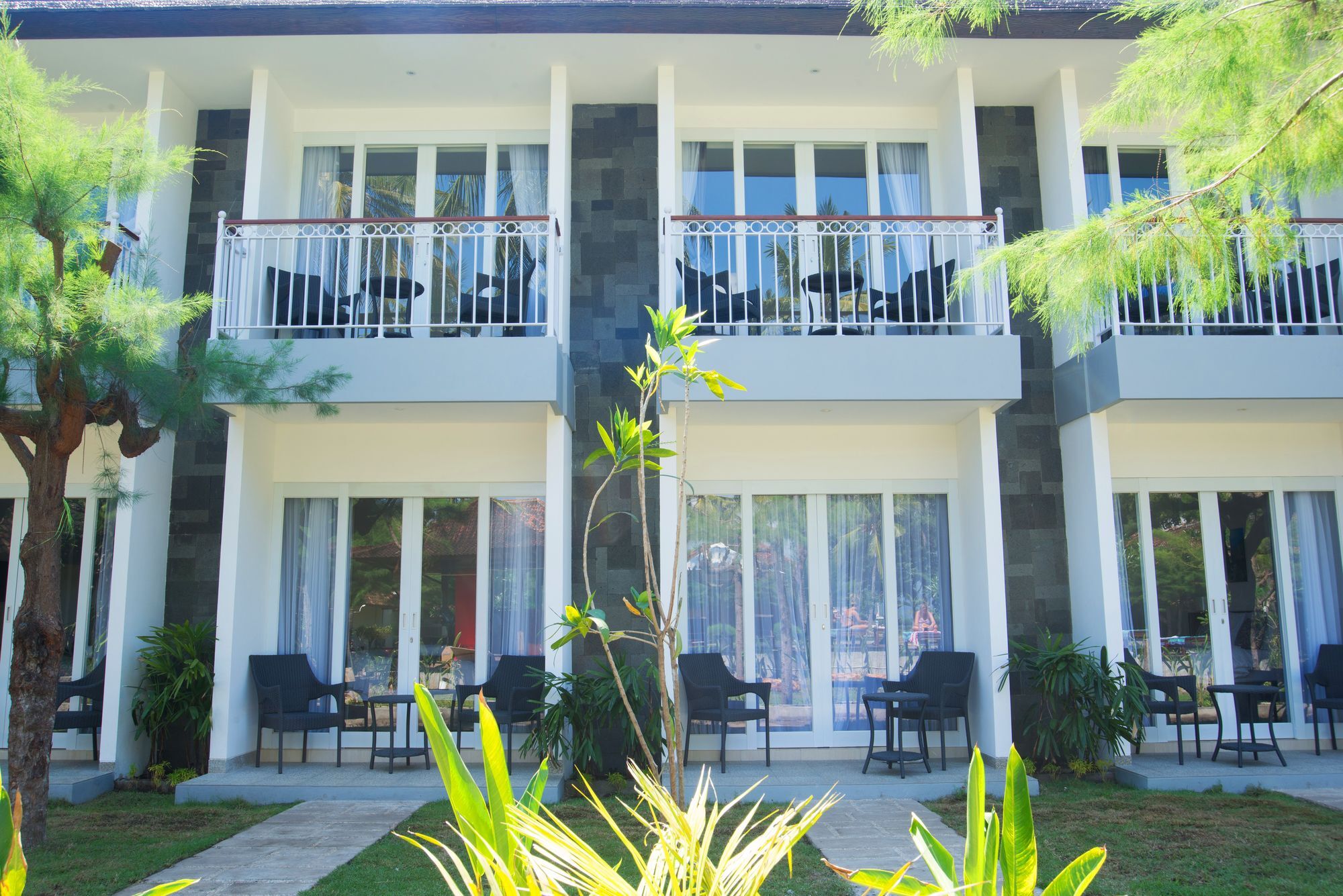 Royal Regantris Villa Karang กิลิไอร์ ภายนอก รูปภาพ